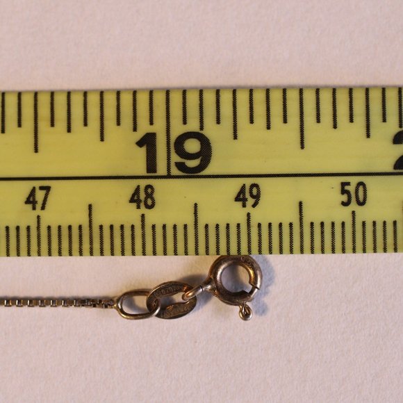 Gold Plated Heart Locket (GN0029) - Picture 4 of 9